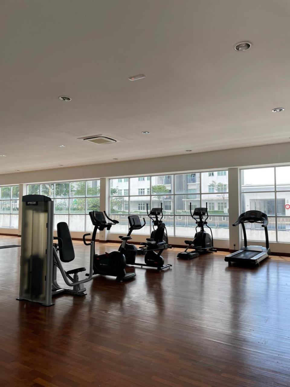 Apartment Meridin Bayvue - 3br - 6 Pax - Near Mmhe *