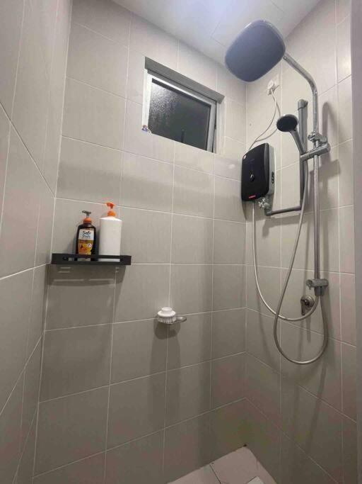 Meridin Bayvue - 3br - 6 Pax - Near Mmhe Kampong Kuala Masai